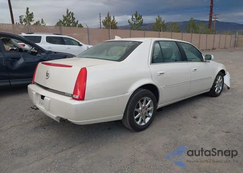 2011 Cadillac Dts Luxury Collection from USA, damaged, VIN 1G6KD5E60BU147831